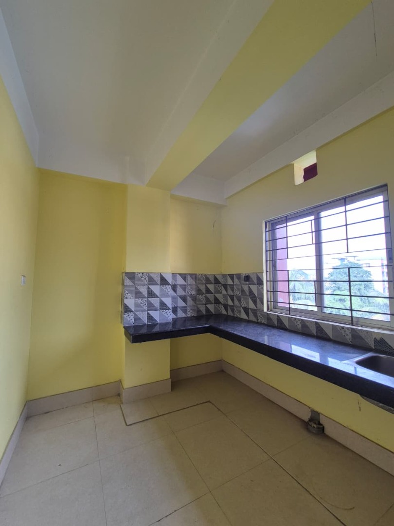 Unfurnished 2bhk in Ganeshguri, Guwahati, Assam, India for Rent
